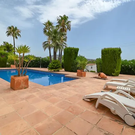 Luxury Leona Moraira
